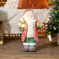 Weihnachtsdeko Weihnachtsmann Figur 50cm mit Baum & Geschenk LED