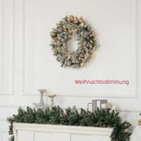 Weihnachtskranz Türkranz 60cm mit LED-Lichterkette Grün